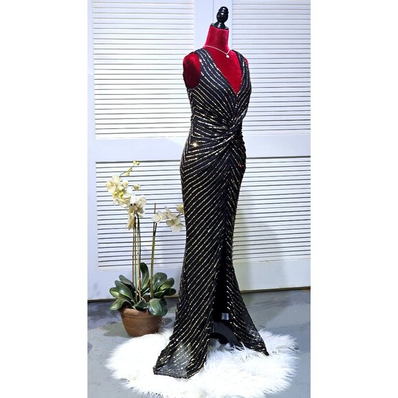 City Goddess London Women's Black Gold Sequin Maxi Dress With V-Neck Sz 6 2575 - Picture 3 of 15